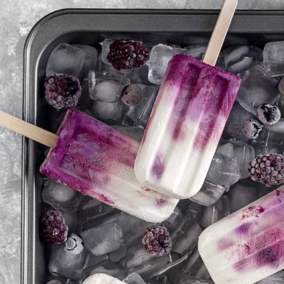 Berryliscious-Yogurt-Popsicles-1-720x540 1